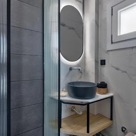 Aeolia Boutique Ermoupoli