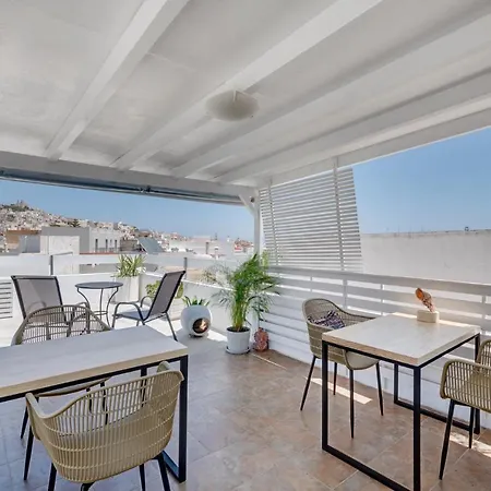 Konukevi Aeolia Boutique Ermoupoli