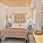 Πανσιόν Aeolia Boutique Ερμούπολη