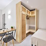 Aeolia Boutique 4*