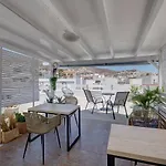 Aeolia Boutique