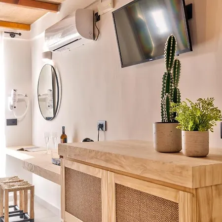 Aeolia Boutique Ermoupoli