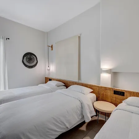 Πανσιόν Aeolia Boutique