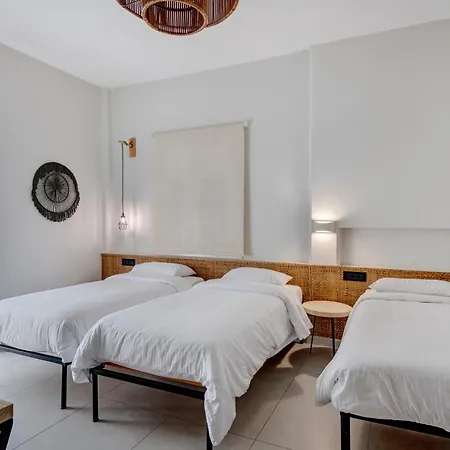 Πανσιόν Aeolia Boutique