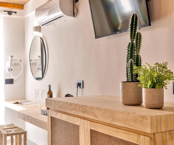 Aeolia Boutique Ermoupoli